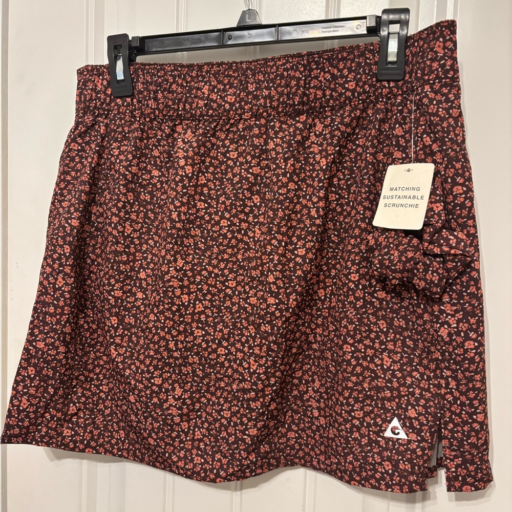 **NWT** Gerry Active Skort with Matching Scrunchie -Size LARGE - NEW WITH TAGS